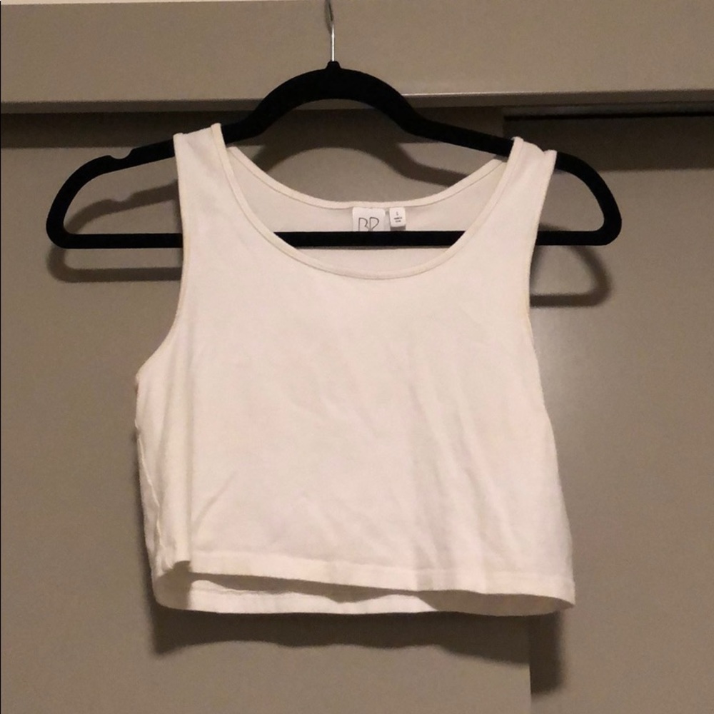 White crop top